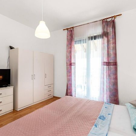 Apartment Lara Tribalj Esterno foto